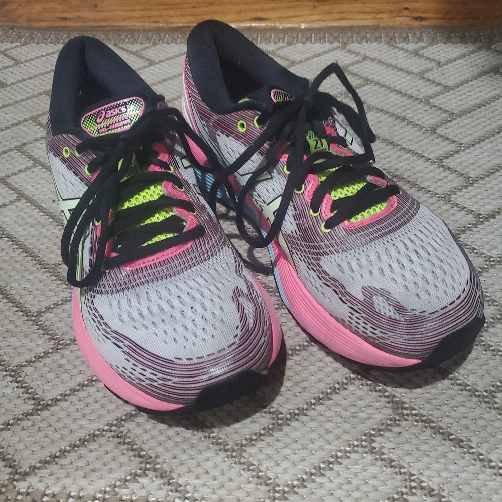 AASICS Gel Nimbus Running Shoes